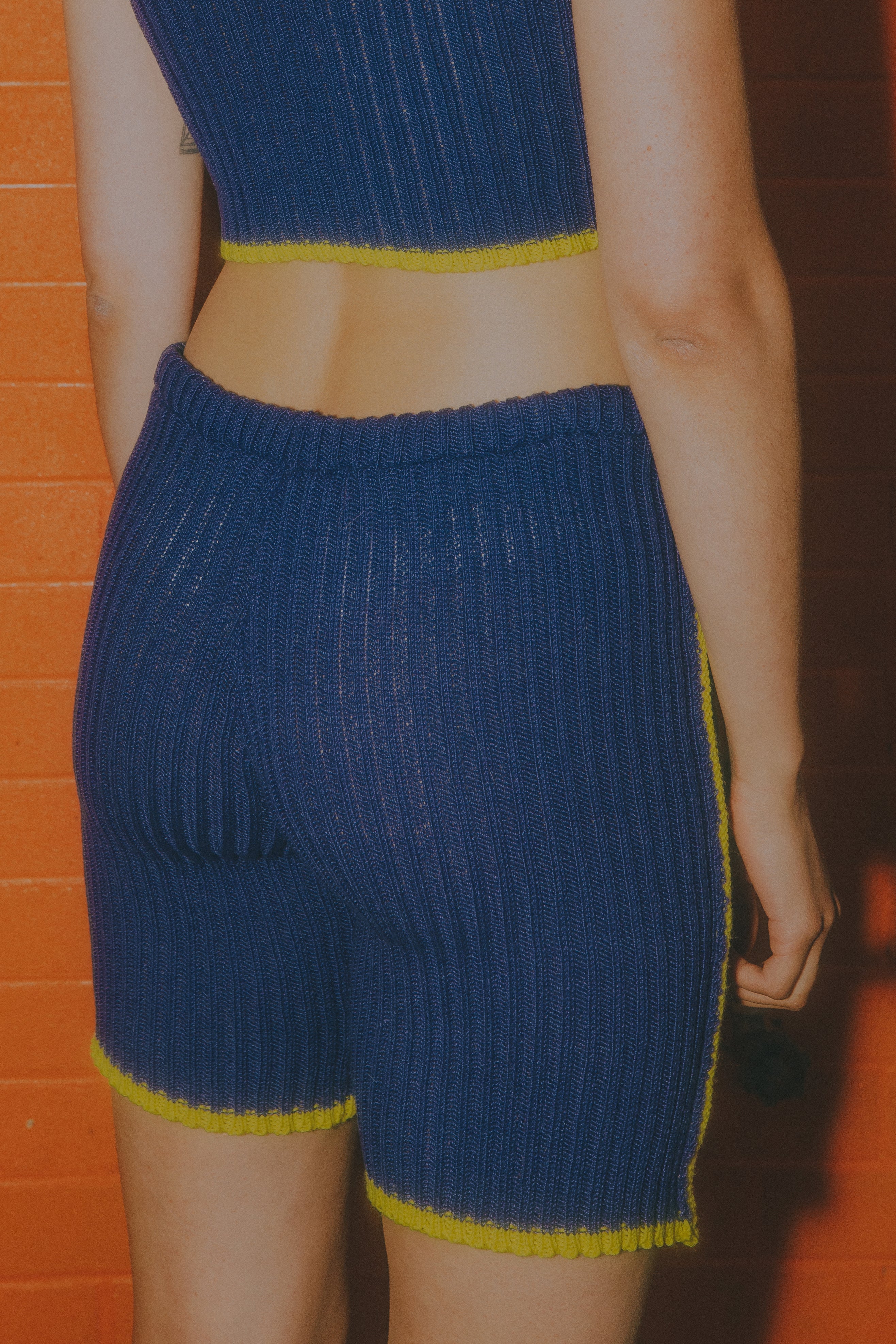 RIBBED BIKE SHORTS