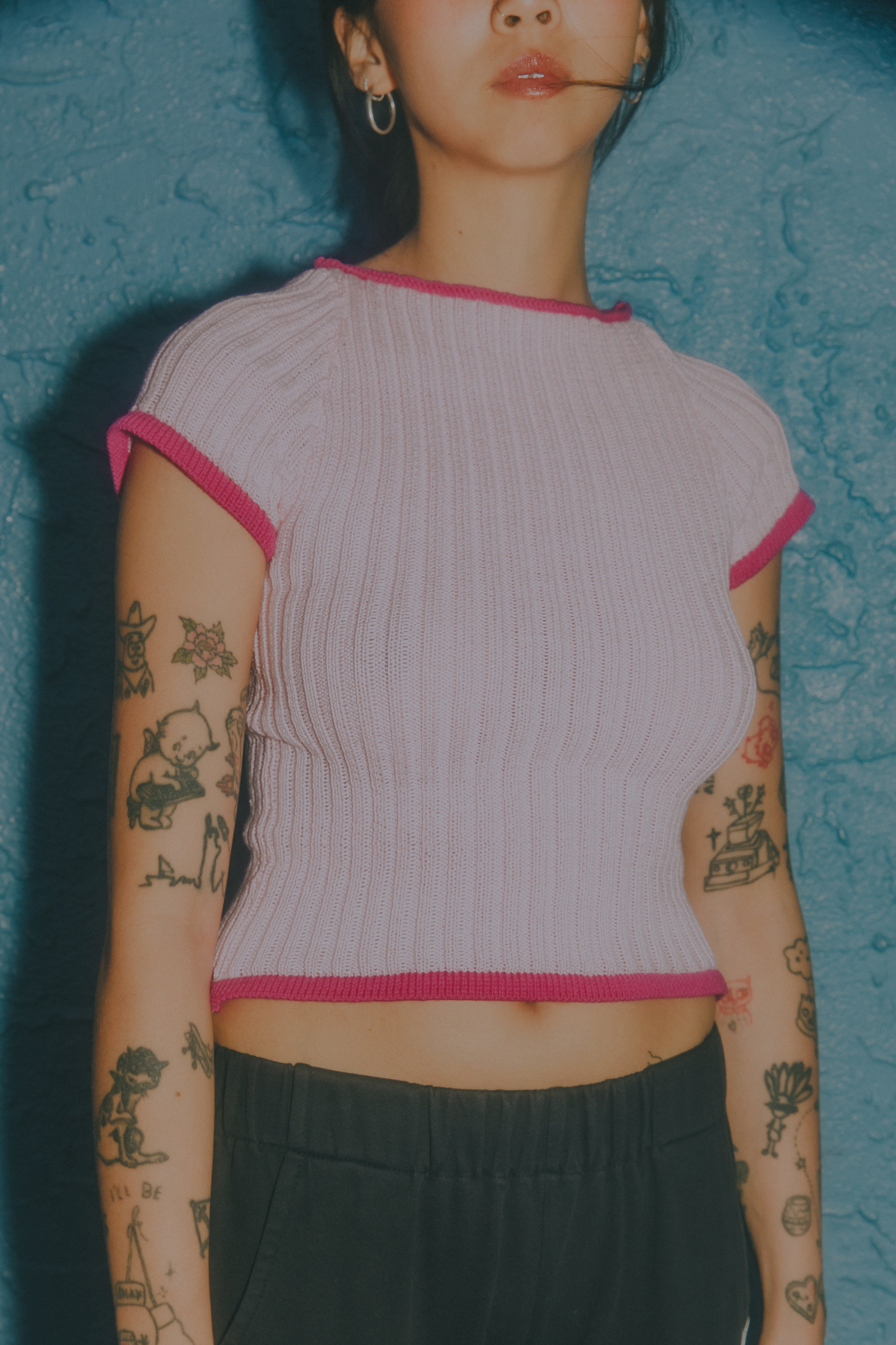RIBBED SWEATER TEE